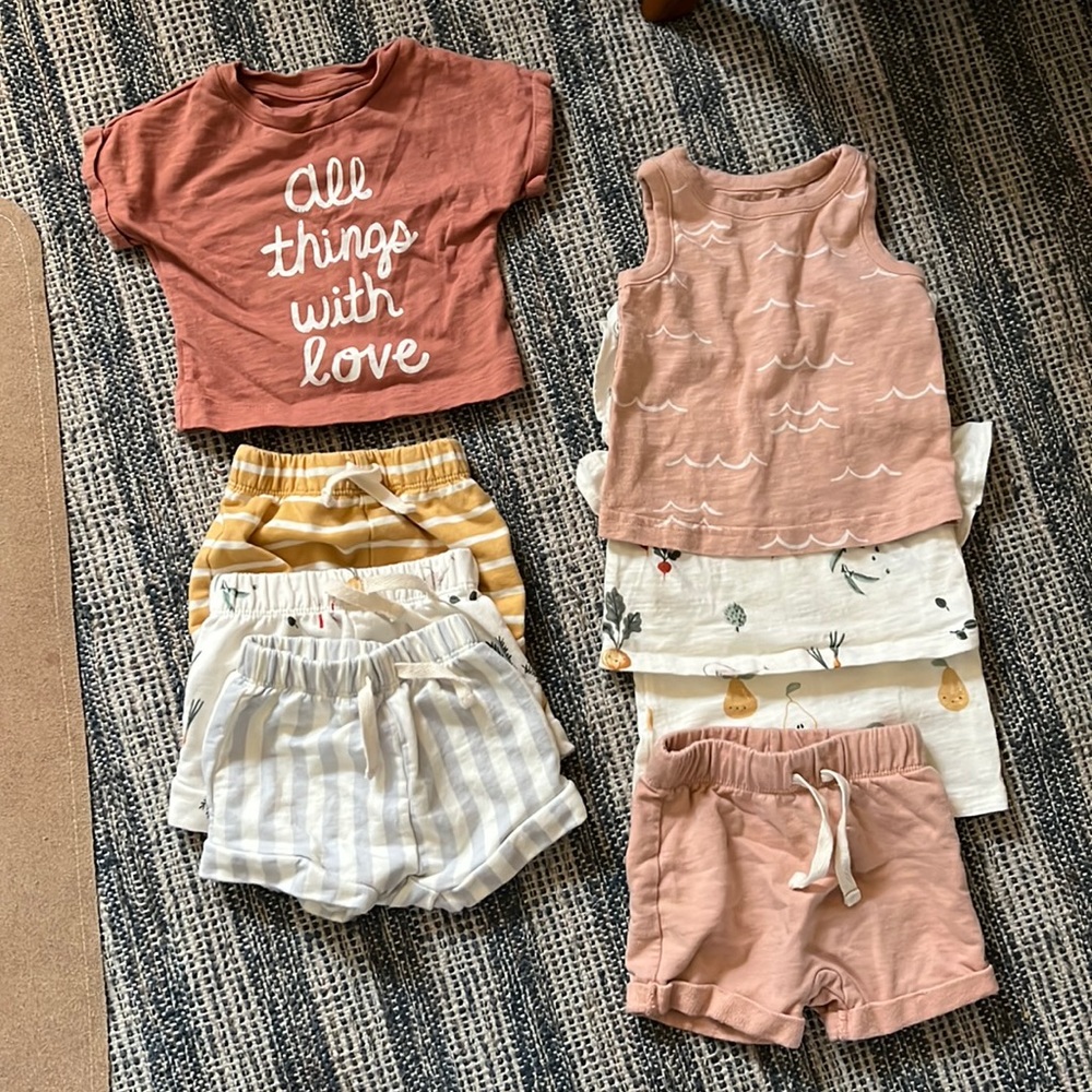 Lauren Conrad Little Co newborn and 0-3 month girls bundle